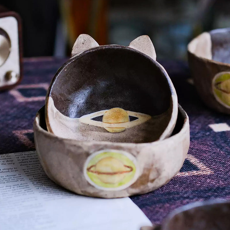 Handmade Ceramic Cat Bowl 🐾 | Cute Kitty-Ear Planet Design 🌙 Japanese-Style Pet Food Bowl